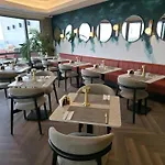 Hotel Citadines Maslak 3*
